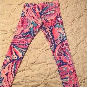 Like new girls Lilly Pulitzer size L(8-10) legging